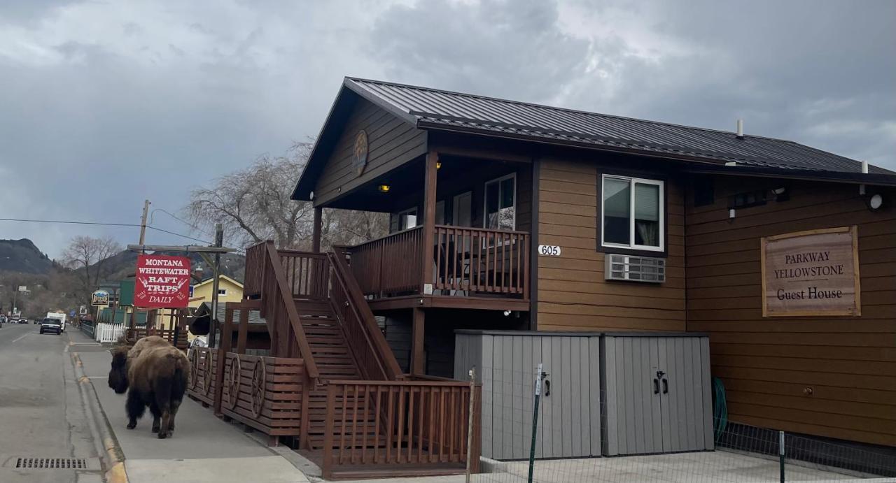 Parkway Yellowstone Guest House Apartment #5 Gardiner Exterior photo